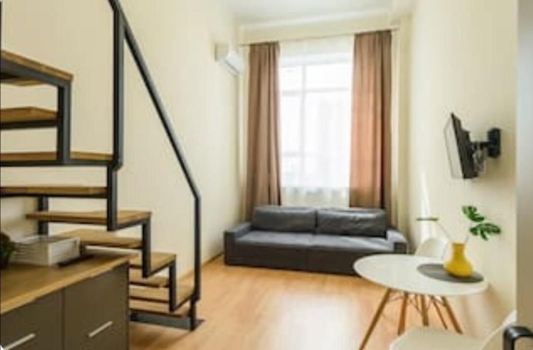 דירות קייב Loft Smart House מראה חיצוני תמונה